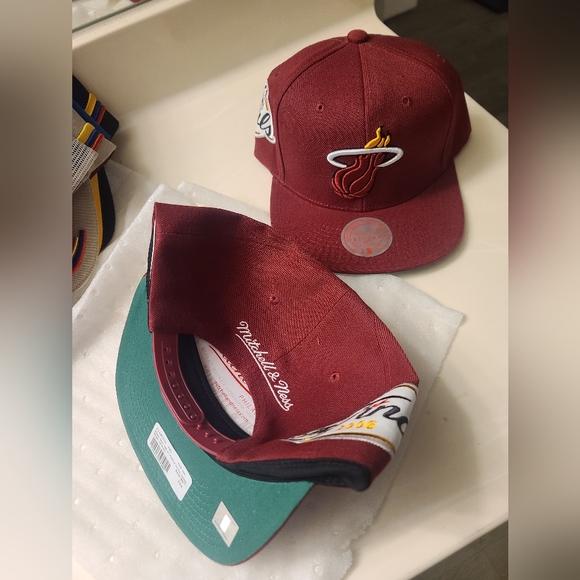 The Finals 2006 Miami Heat Snapback - Picture 3 of 11
